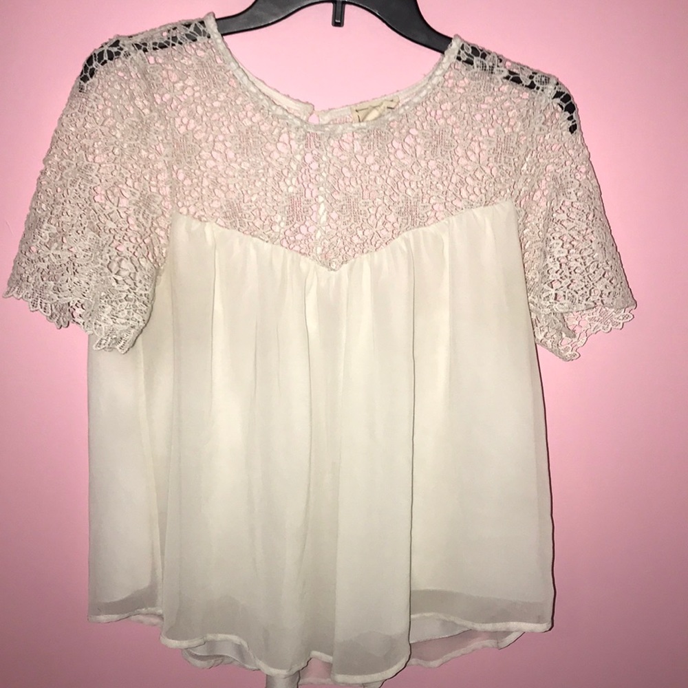 White lace top